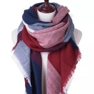 Cashmere scarf lightweight European made NEW